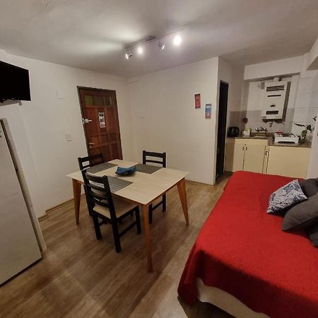 Departamento En Pleno Centro De Ciudad De Mendoza Apartment Bagian luar foto