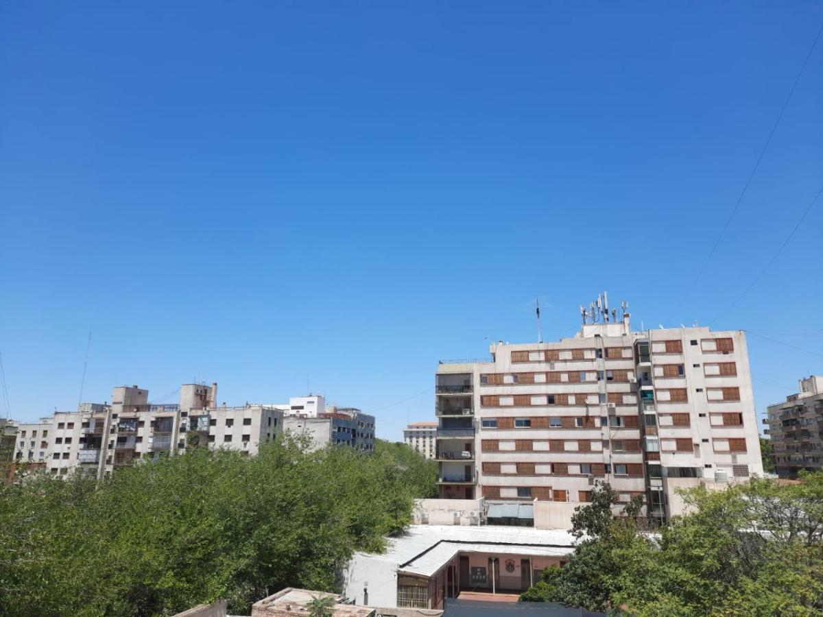 Departamento En Pleno Centro De Ciudad De Mendoza Apartment Bagian luar foto