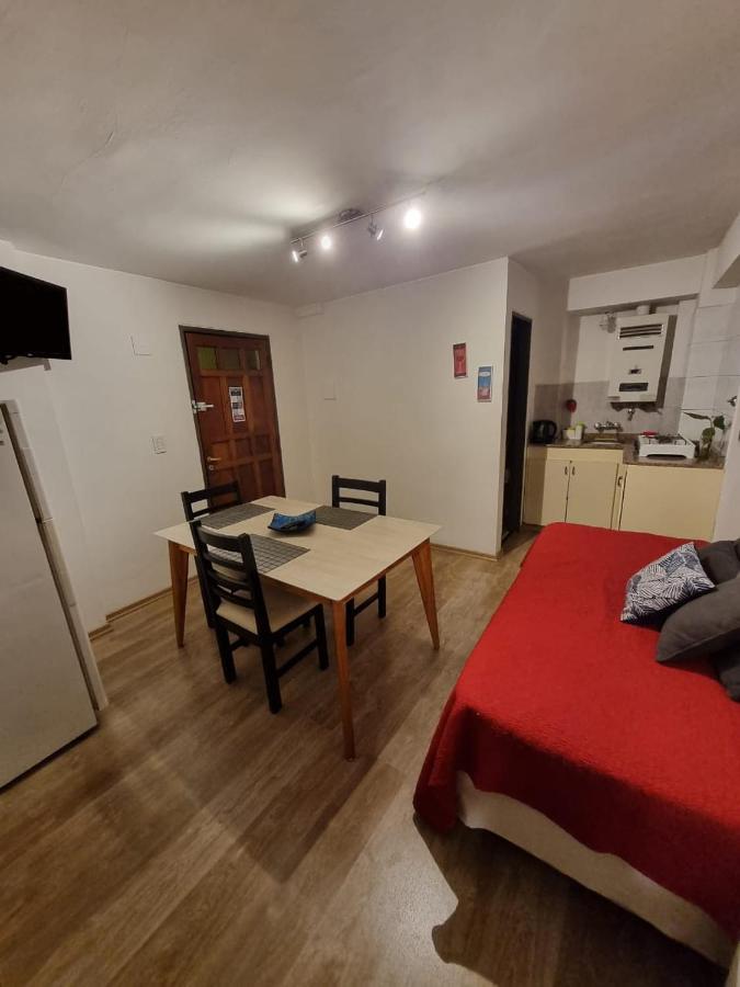 Departamento En Pleno Centro De Ciudad De Mendoza Apartment Bagian luar foto